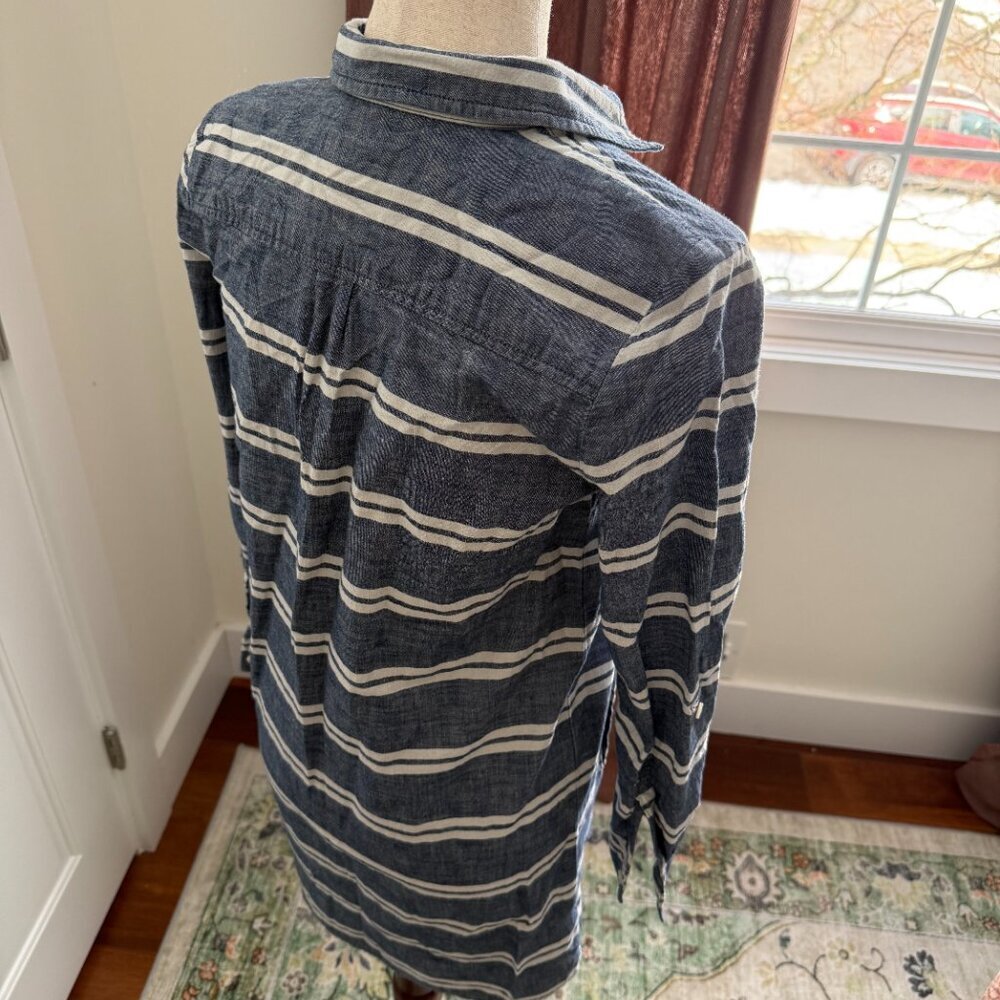 Loft Striped Chambray Cotton Shirtdress Size 6P - Picture 4 of 9
